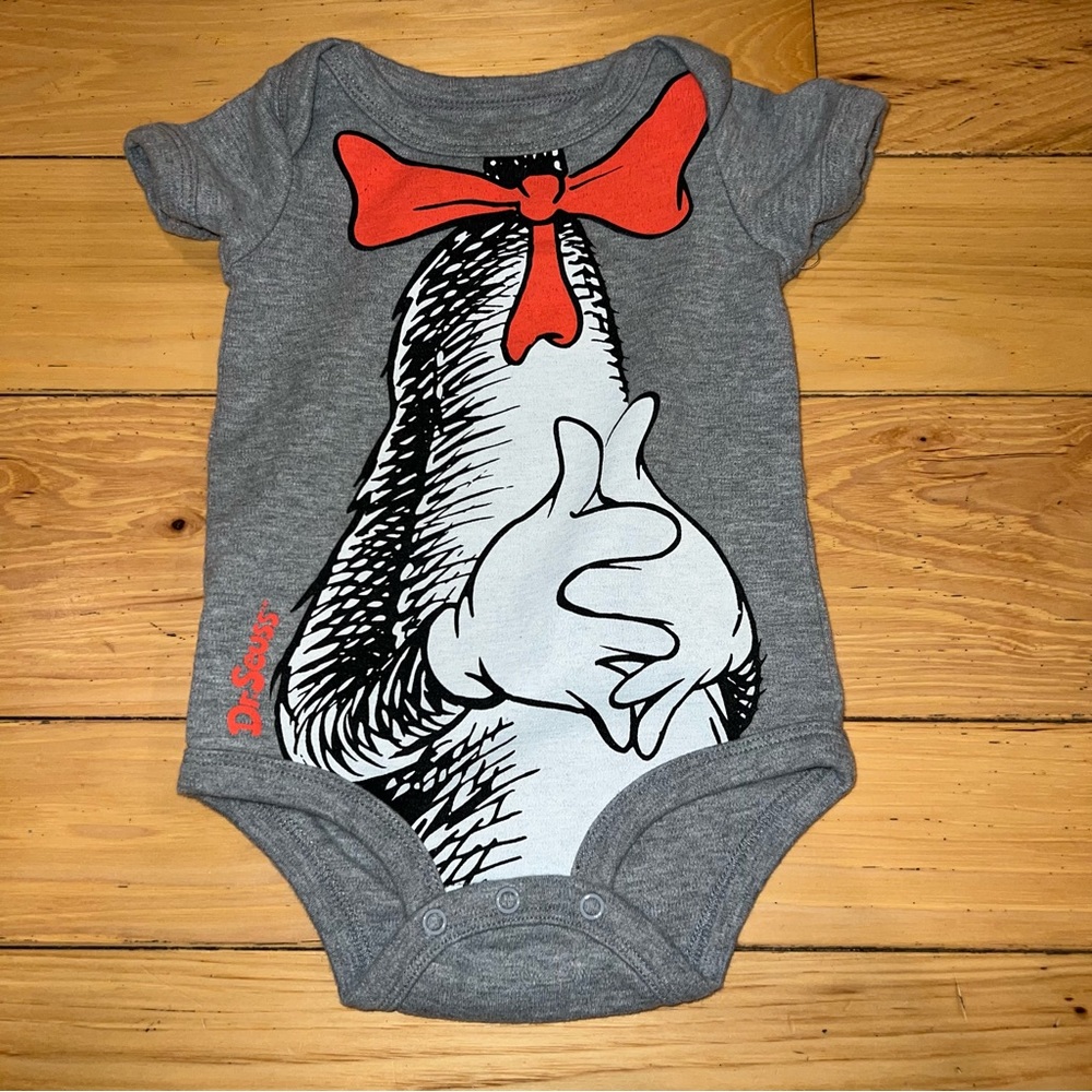 🌷5/$13! Dr Seuss Onesie